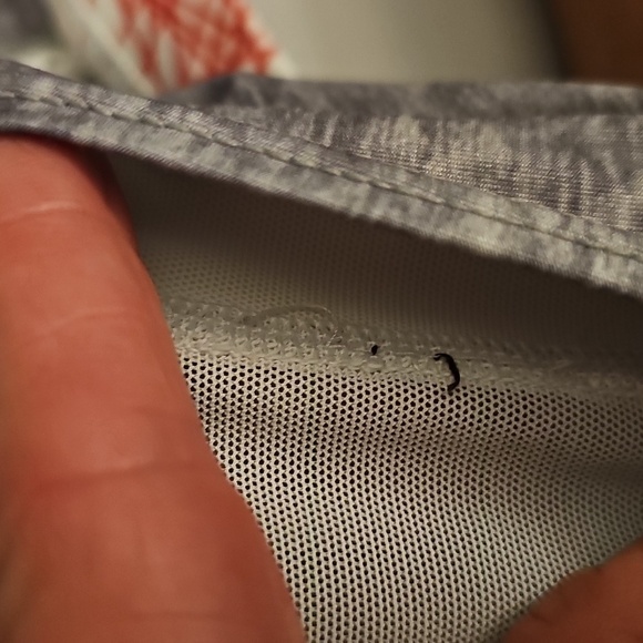 Peloton Geometric Prism White Sports Bra - Picture 4 of 4